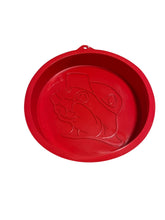 Load image into Gallery viewer, Buc-ee's 10" Silicone Bakeware